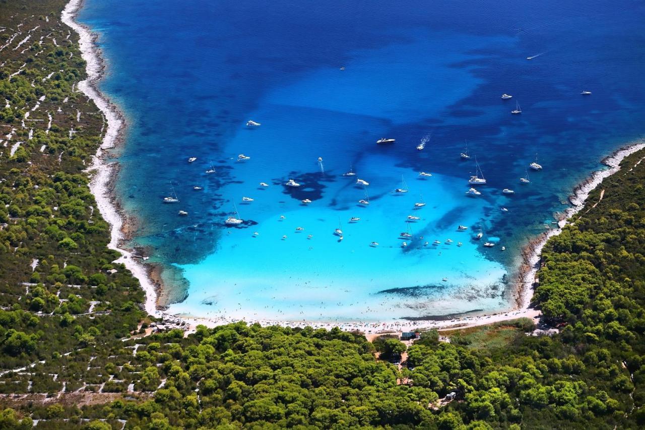 Apartments By The Sea Veli Rat, Dugi Otok - 436 Εξωτερικό φωτογραφία